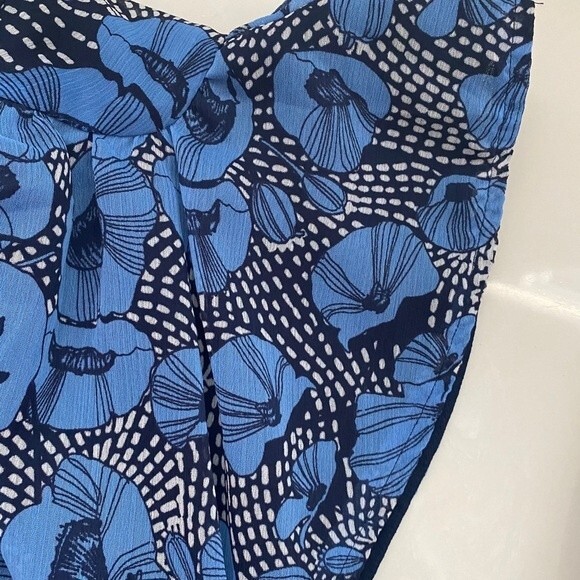 H&M Fit & Flare Dress, Blue Floral Print, Size 10 - Picture 5 of 10